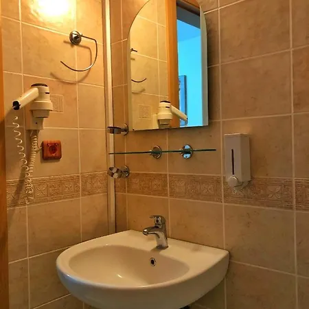 Armoni Датча
