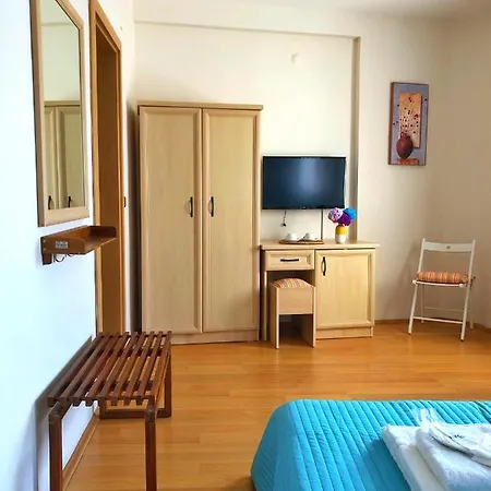 Armoni Hotel